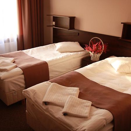 Dolnoslaski 希隆斯克地区宗布科维采 外观 照片